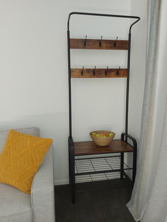 Escape - Brand New Warm And Quiet Two Bedroom Apartment Otematata